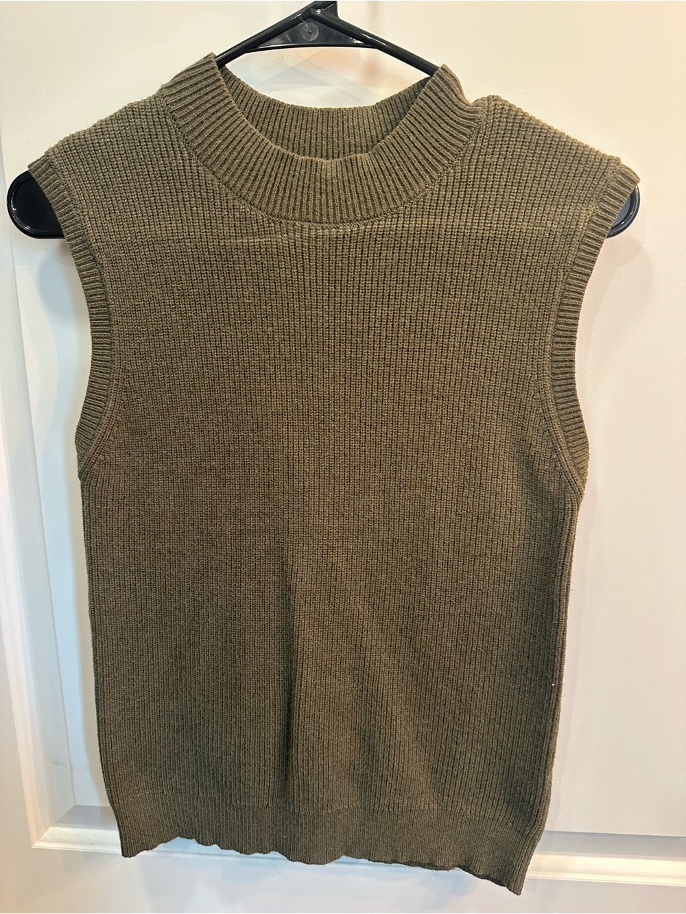 Sleeveless Crewneck Knit Top - Olive Green